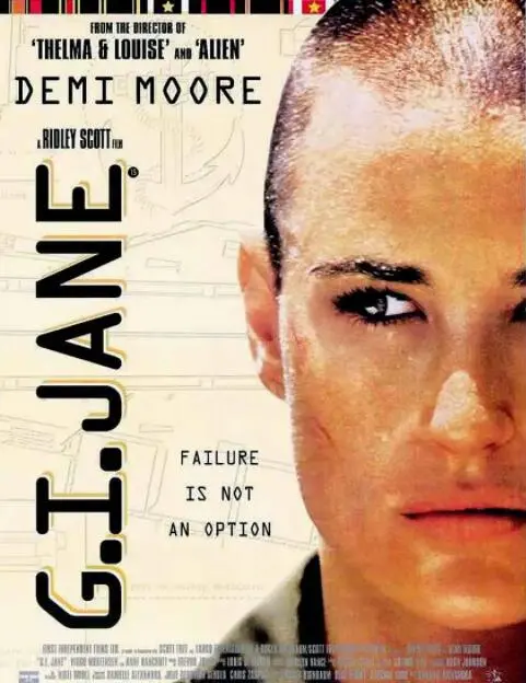 《魔鬼女大兵》：巾帼不让须眉！看黛米·摩尔如何突破自我，挑战军旅极限！